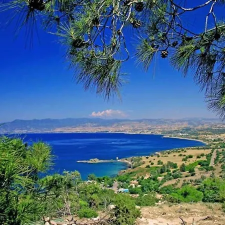 Picture This, Enjoying Your Holiday In A Luxury 5 Star Villa In Paralimni, For Less Than A Hotel, Paralimni Villa 1310 * 프로타라스