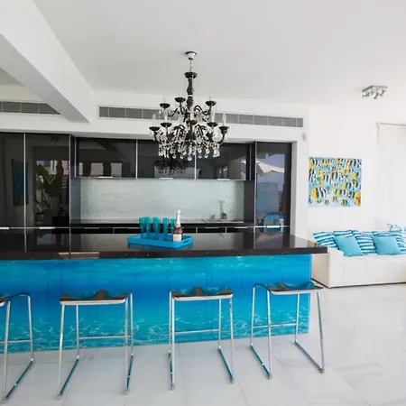 Picture This, Enjoying Your Holiday In A Luxury 5 Star Villa In Paralimni, For Less Than A Hotel, Paralimni Villa 1310 빌라 *