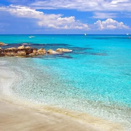 Picture This, Enjoying Your Holiday In A Luxury 5 Star Villa In Paralimni, For Less Than A Hotel, Paralimni Villa 1310 * 프로타라스